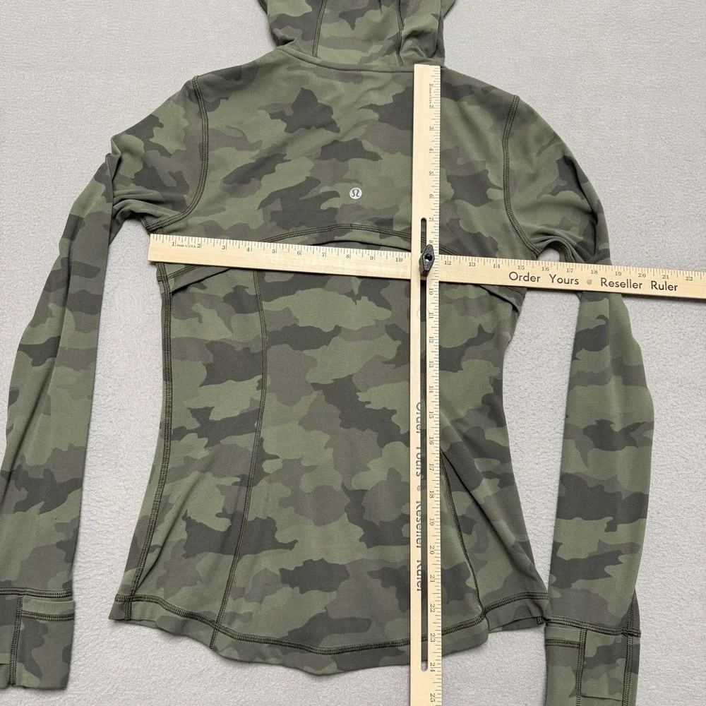 Lululemon Define Jacket Womens 6 Green Camo Full Zip Athletic‎ Yoga Running
